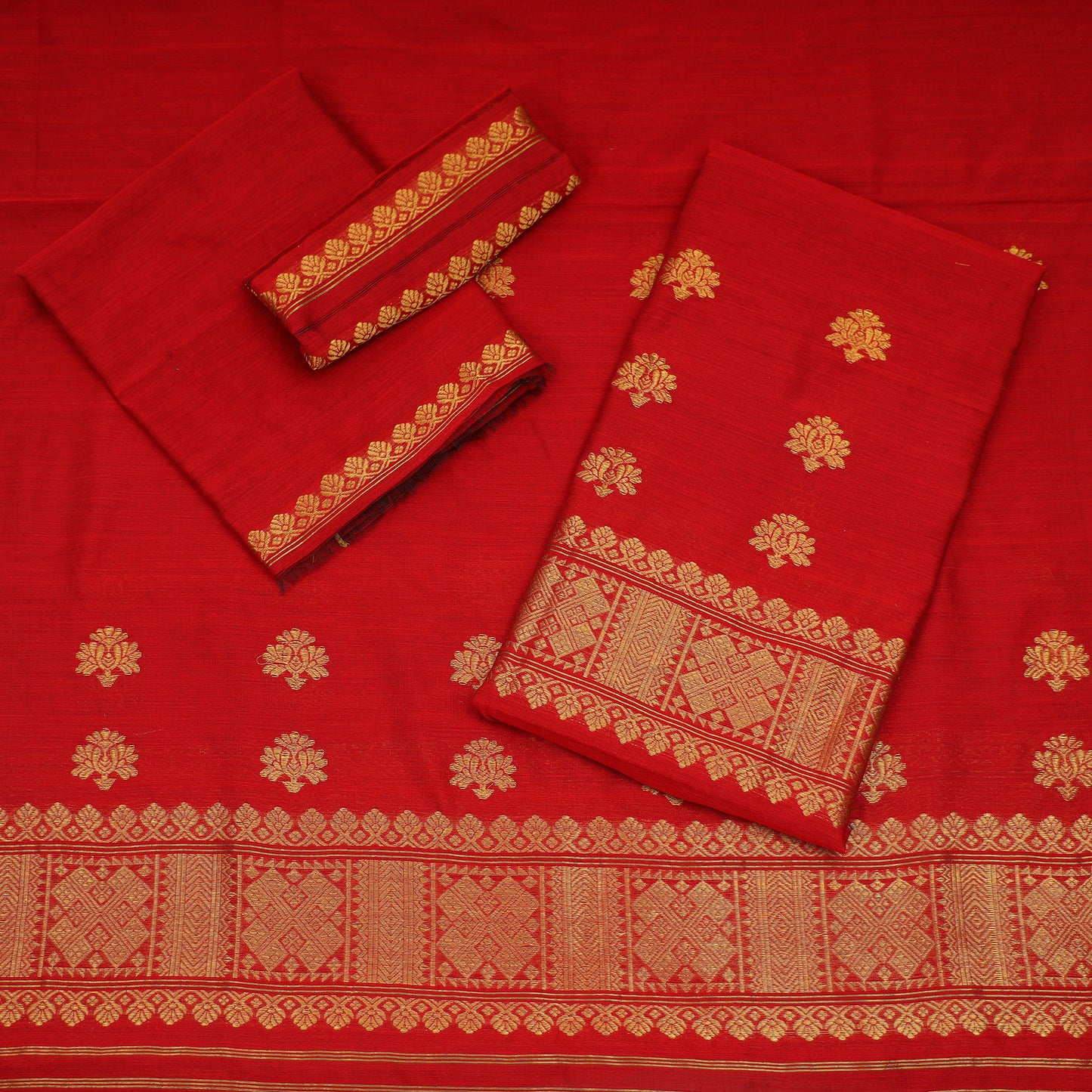 Assam Traditional Handloom Tussar Mekhela Chador with Blouse Piece 19