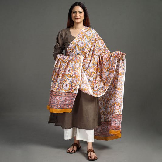 Sanganeri Dupatta 