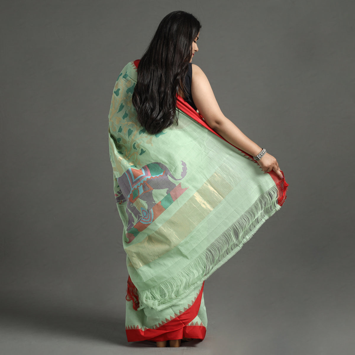 Green - Handspun Handloom Jamdani Buta Fine Cotton Saree With Zari Border 15