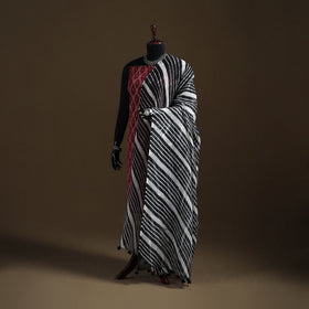 Black - Kota Doria Cotton Tie-Dye Leheriya Dupatta with Tassels 05
