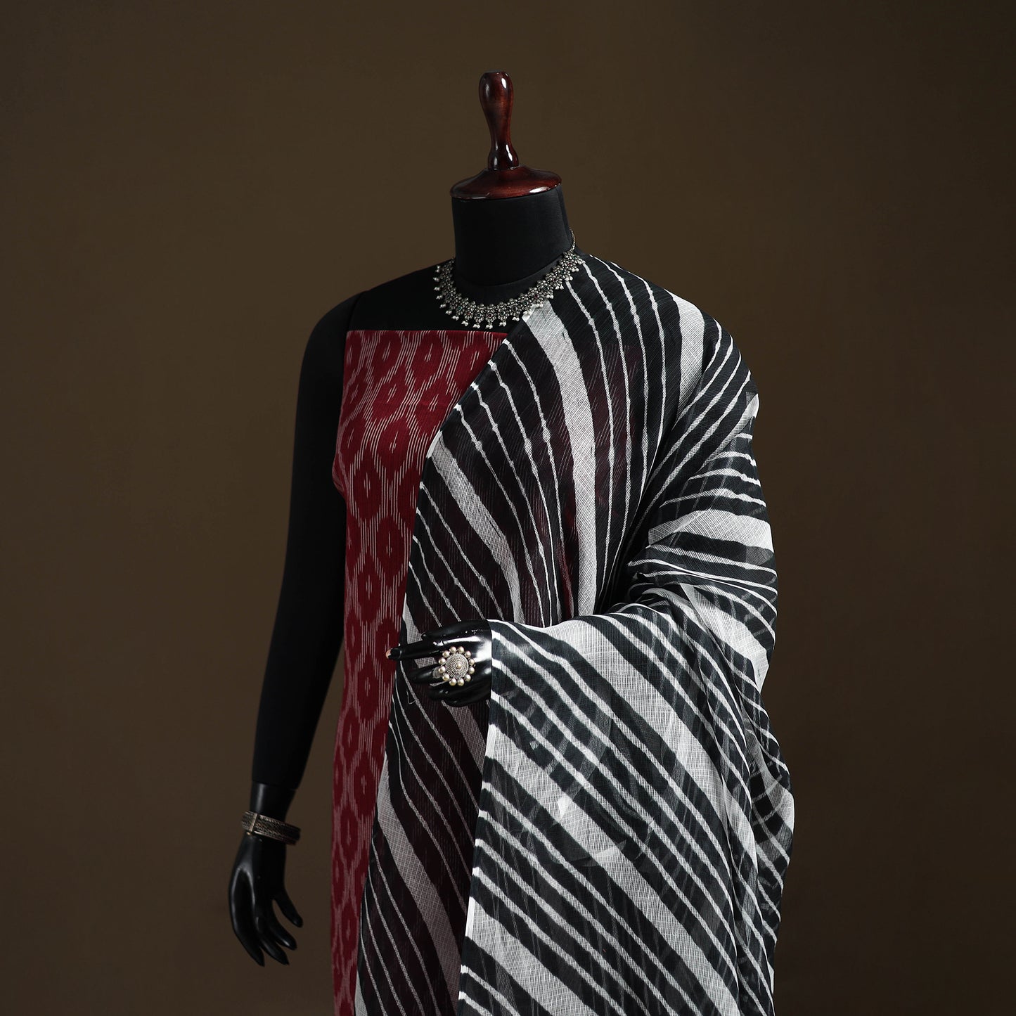 Black - Kota Doria Cotton Tie-Dye Leheriya Dupatta with Tassels 05