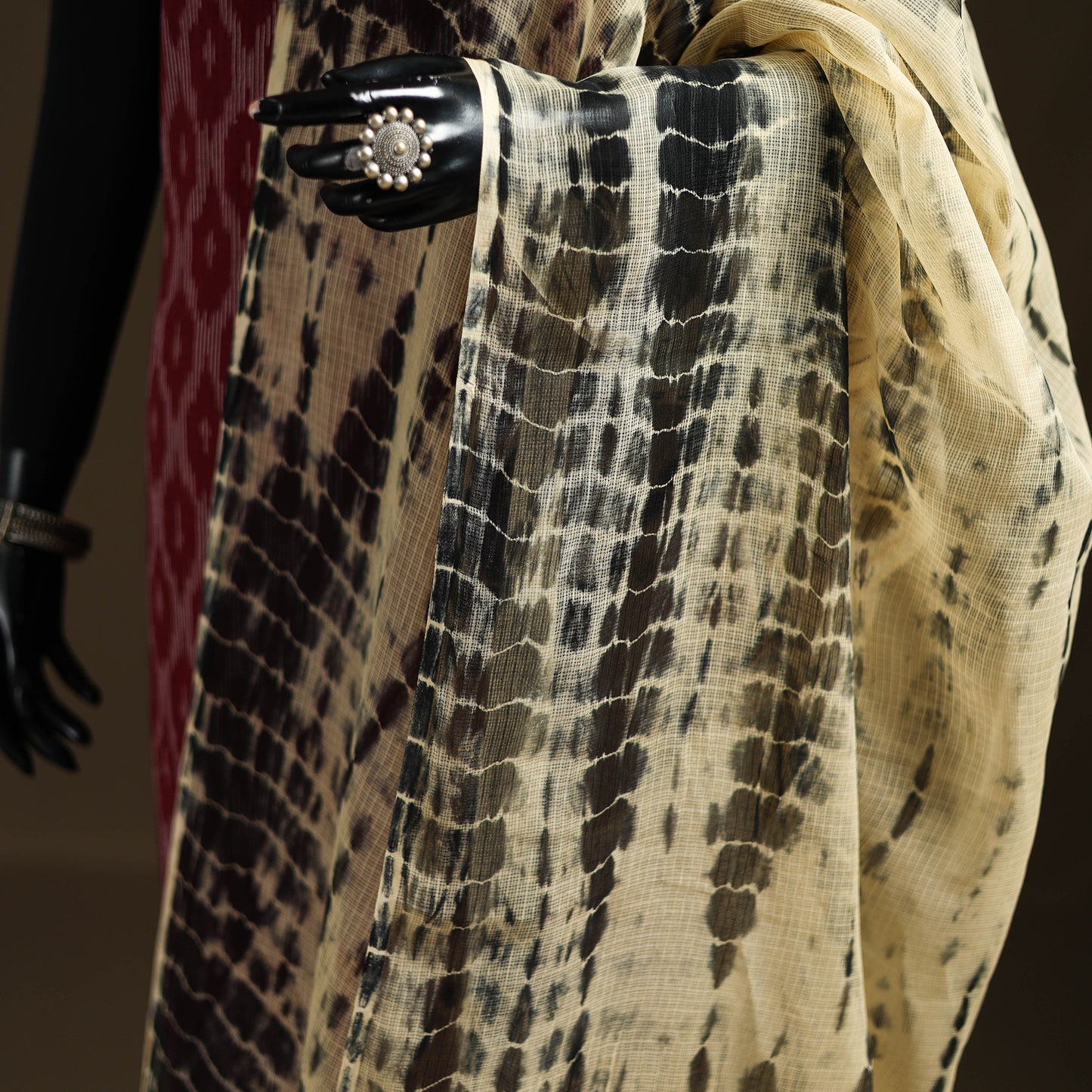 Beige - Kota Doria Cotton Tie-Dye Shibori Dupatta with Tassels 13