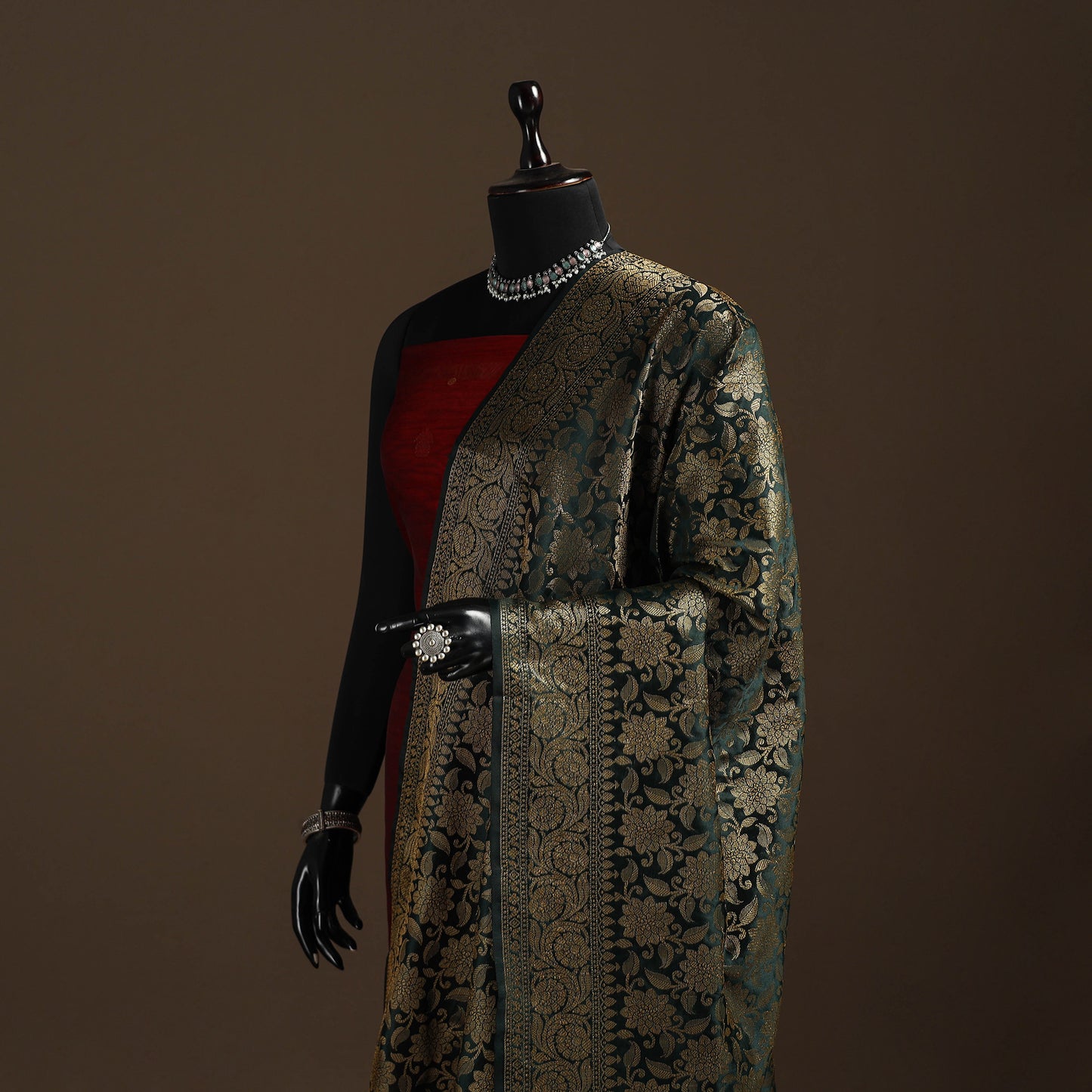 Zari Work Banarasi Silk Dupatta 01