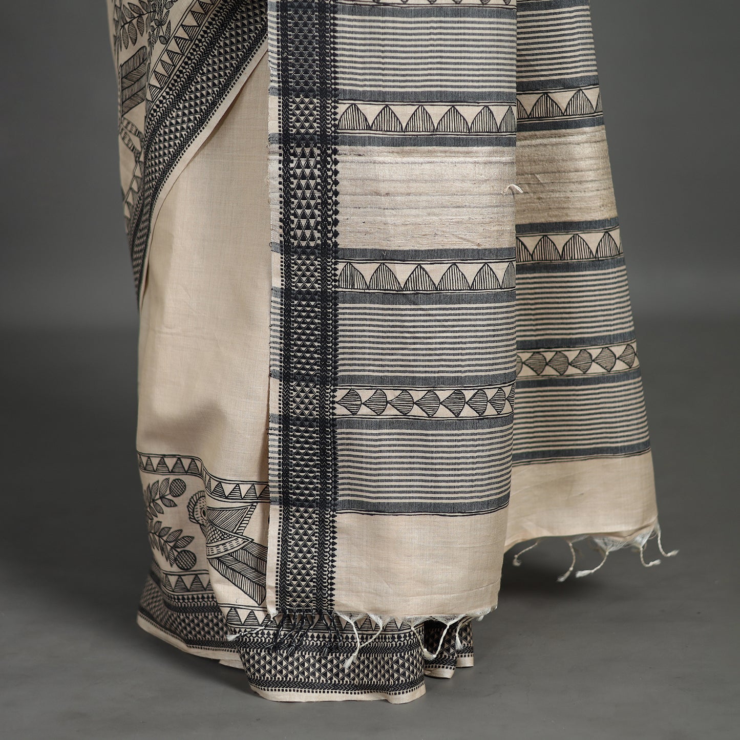 Beige - Traditional Madhubani Handpainted Tussar Silk cotton Saree 02