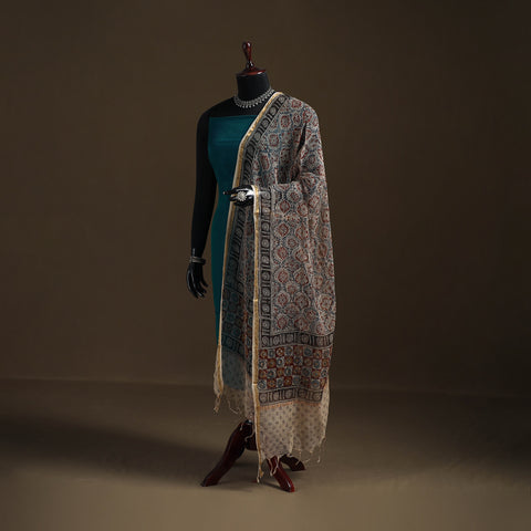 Pedana Kalamkari Hand Block Print Natural Dyed Kota Doria Cotton Dupatta 02