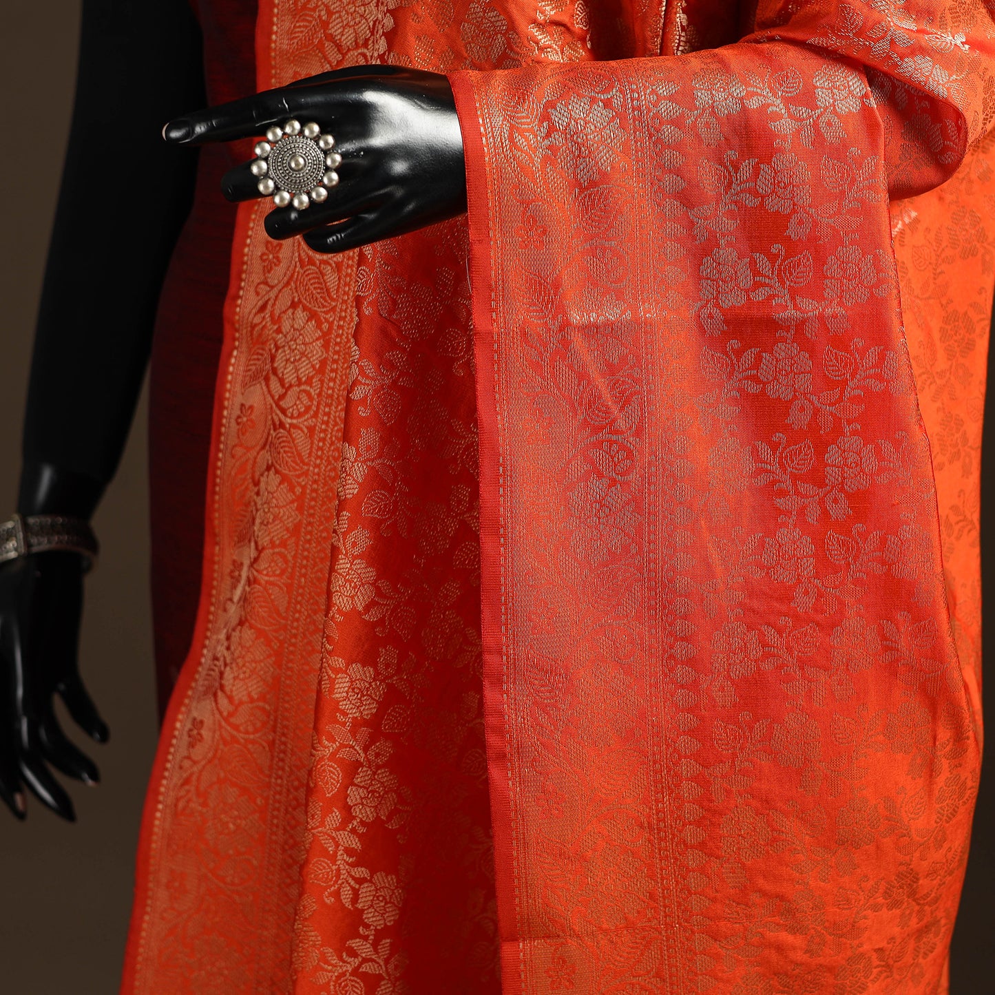 Zari Work Banarasi Silk Dupatta 09