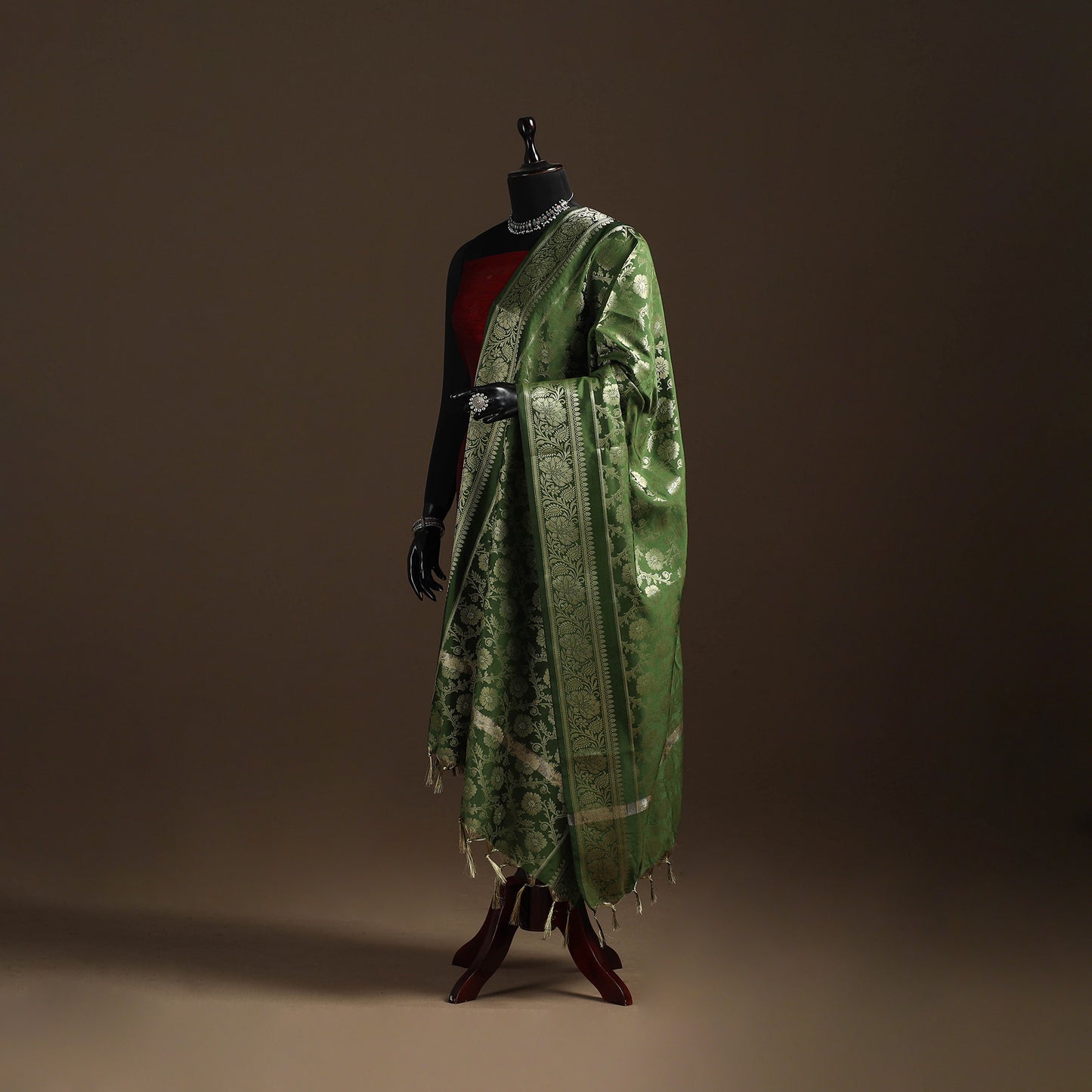 Zari Work Banarasi Silk Dupatta 11