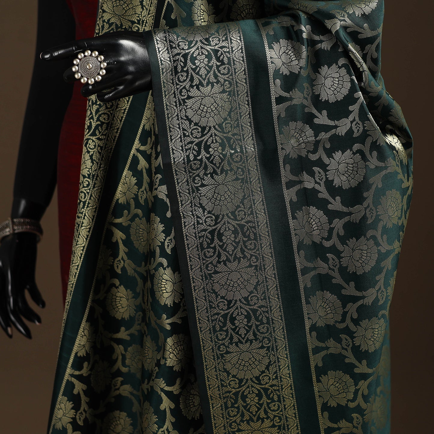 Zari Work Banarasi Silk Dupatta 12