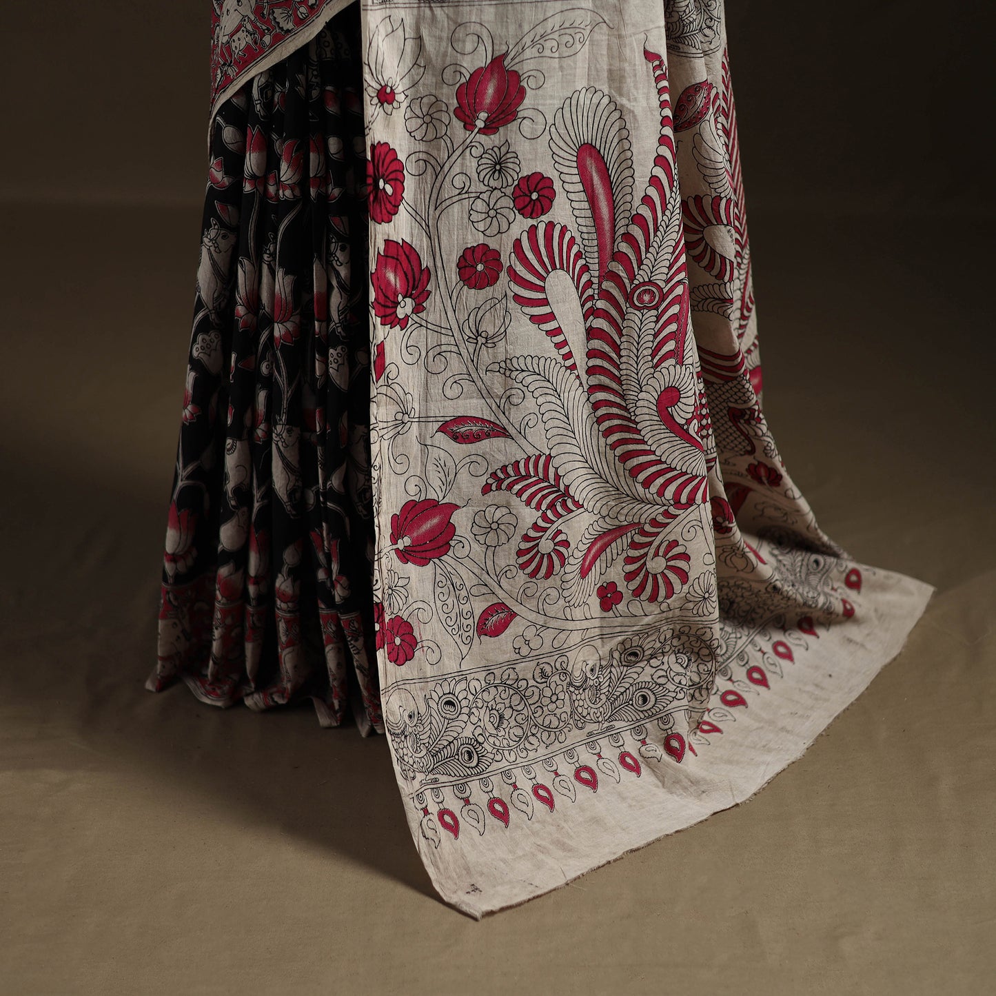 Kalamkari Printed Pure Mul Cotton Saree 15