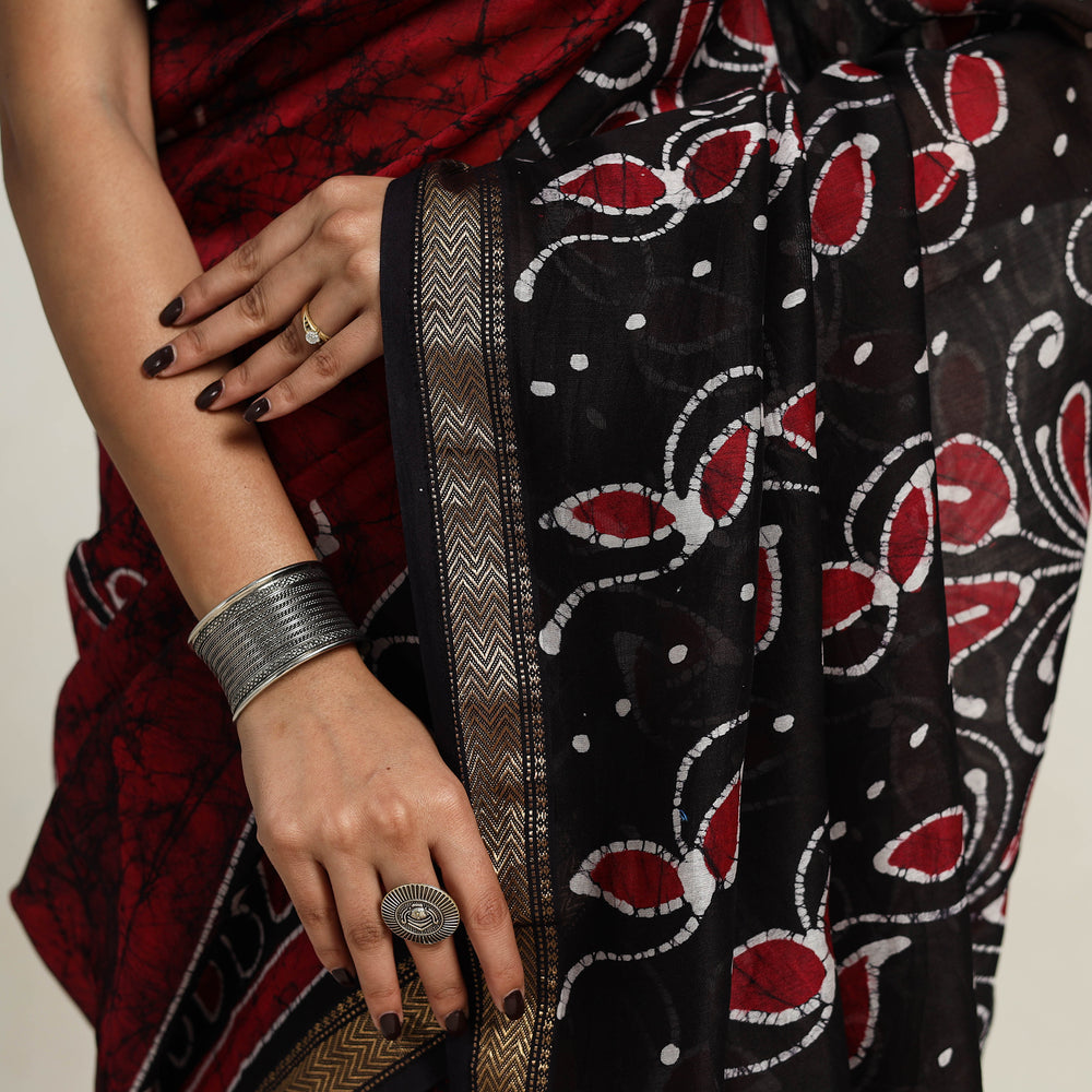 Red - Silk Cotton Hand Batik Print Saree with Blouse 04