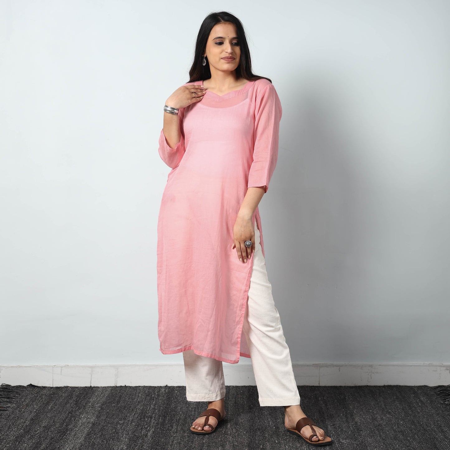 Pink - Mulmalai Cotton Plain Dyed Long Straight Kurta