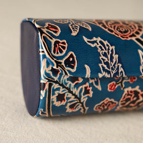 Handcrafted Embossed Leather Spectacle Case 03