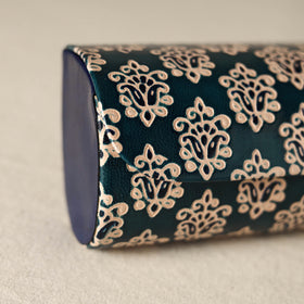 Handcrafted Embossed Leather Spectacle Case 05