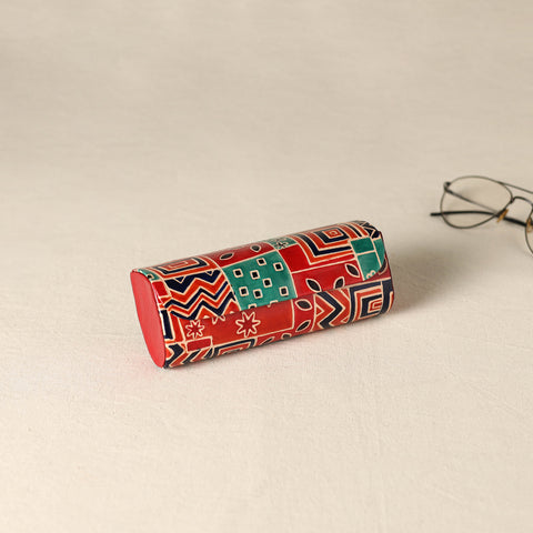 Handcrafted Embossed Leather Spectacle Case 08