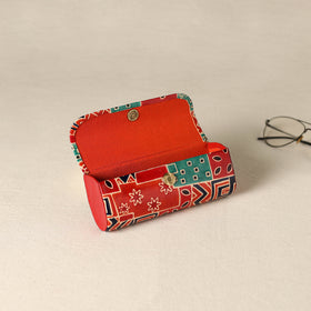 Handcrafted Embossed Leather Spectacle Case 08