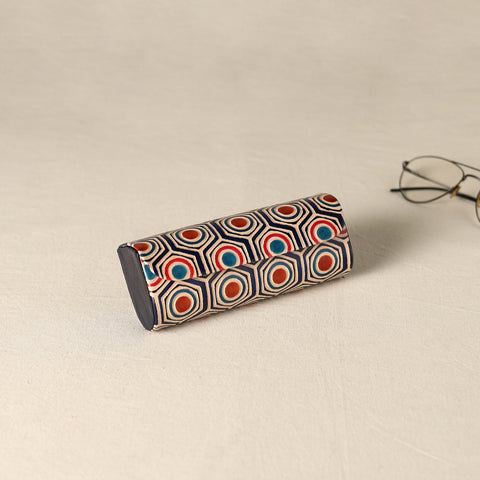 Handcrafted Embossed Leather Spectacle Case 09