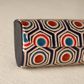Handcrafted Embossed Leather Spectacle Case 09