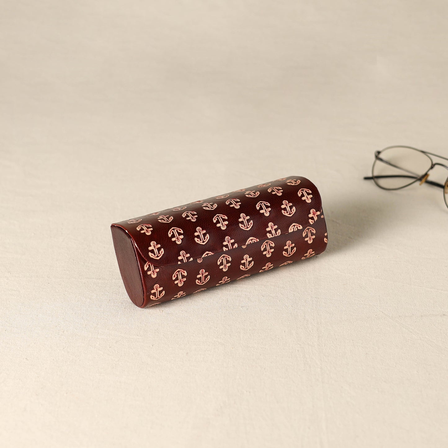 Handcrafted Embossed Leather Spectacle Case 10