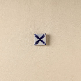 White - Original Blue Pottery Ceramic Fridge Magnet 19