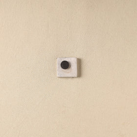 White - Original Blue Pottery Ceramic Fridge Magnet 19