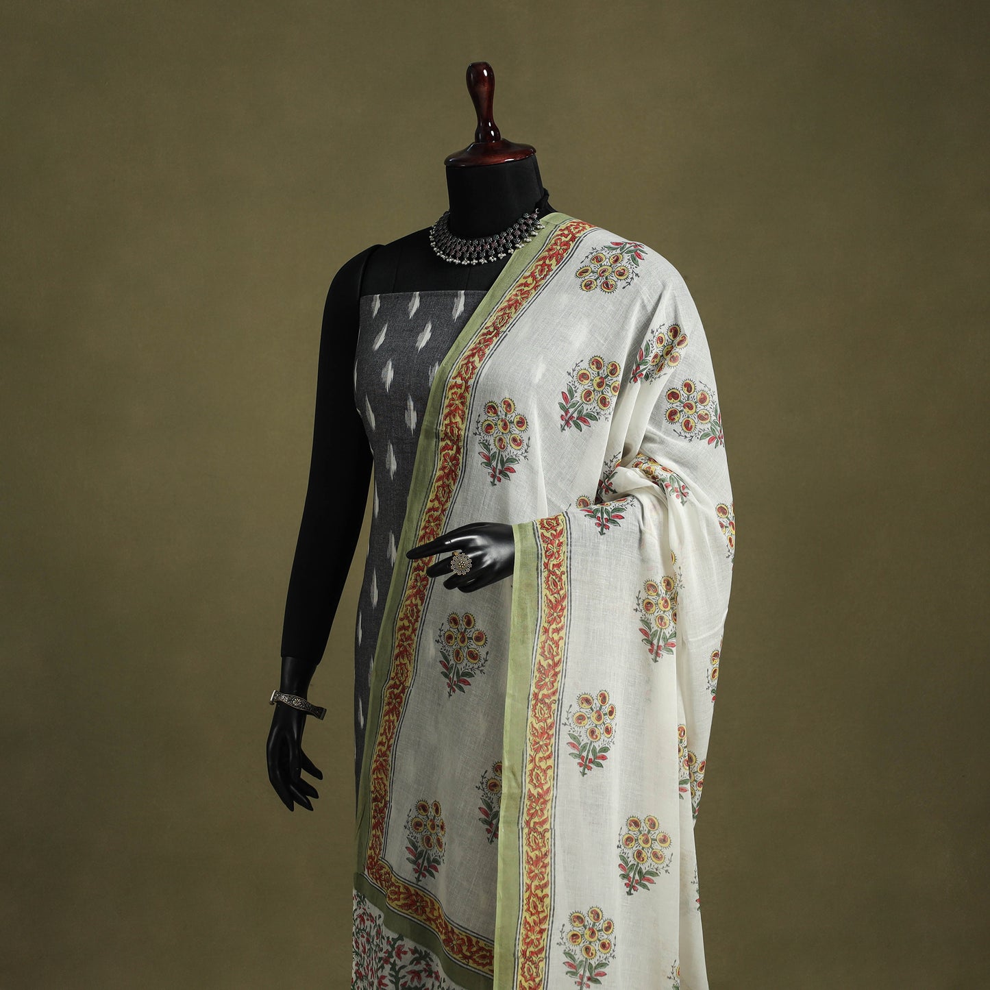 White - hand mul cotton sanganeri dupatta 17 - handcrafted