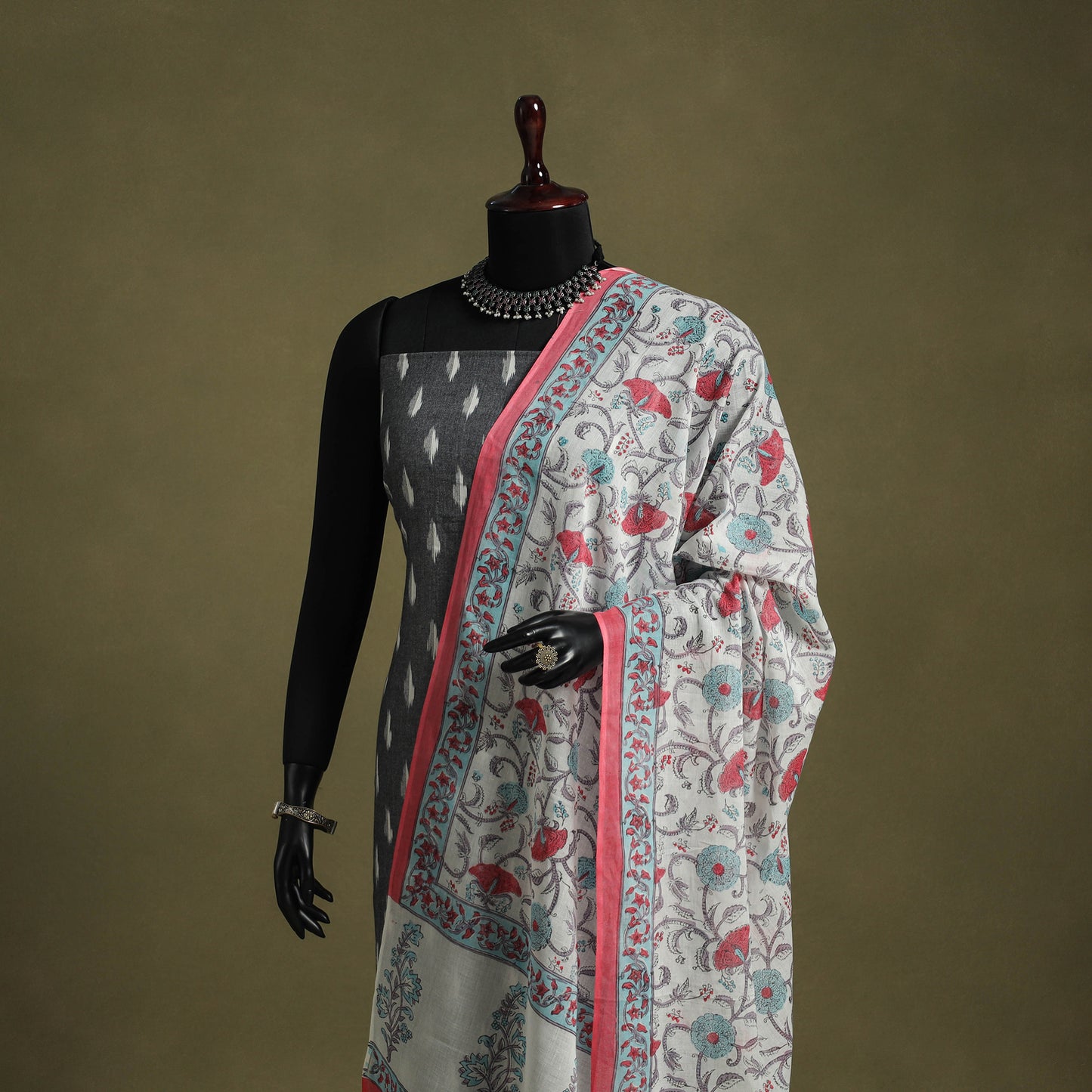 White - hand mul cotton sanganeri dupatta 19 - handcrafted