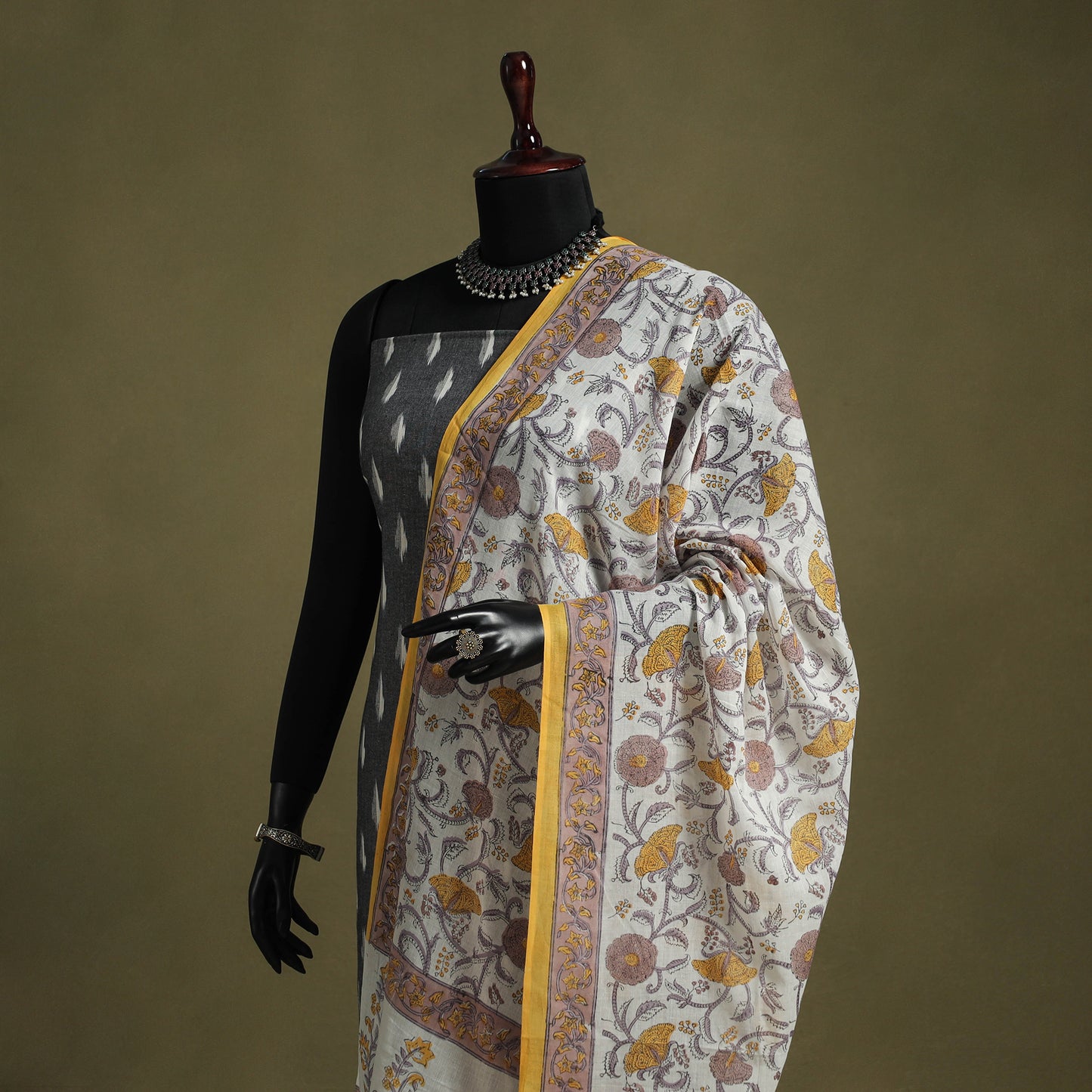 White - hand mul cotton sanganeri dupatta 29 - handcrafted