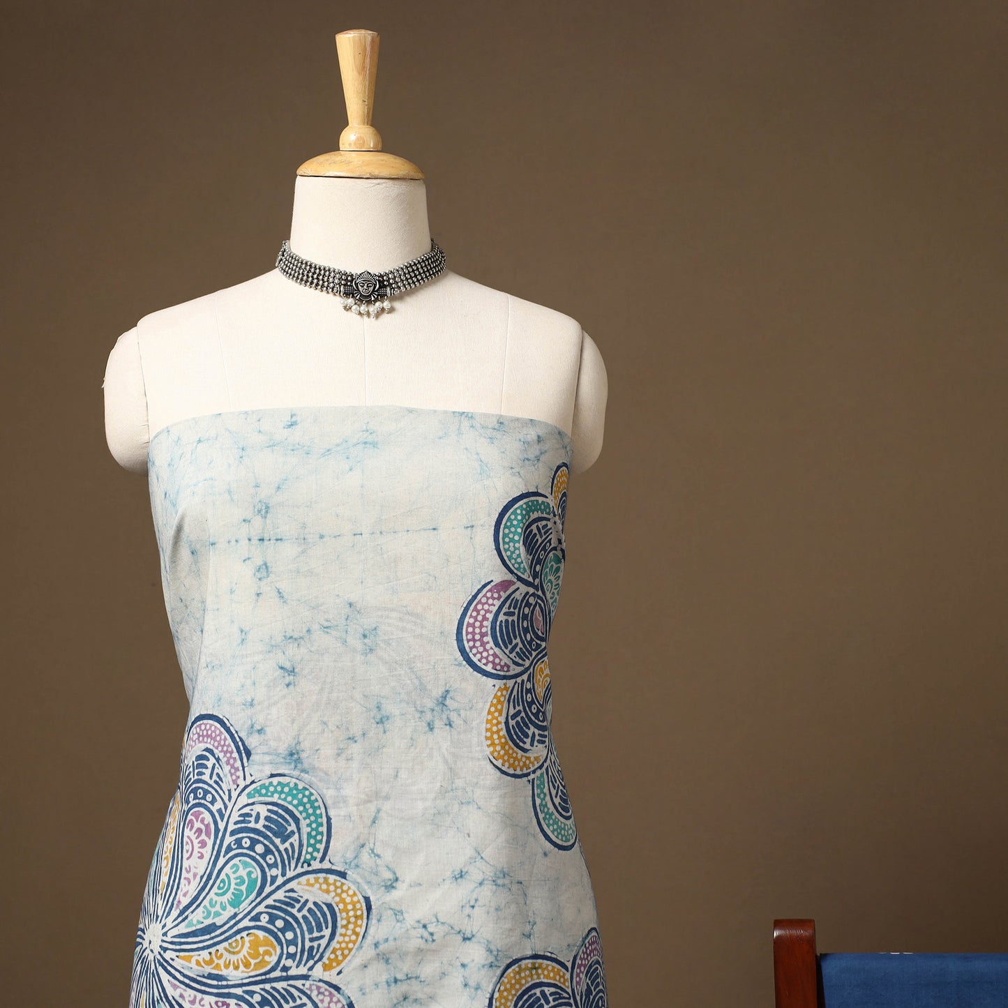 White 3pc Cotton Indonesian Batik Print Unstitched Dress Material