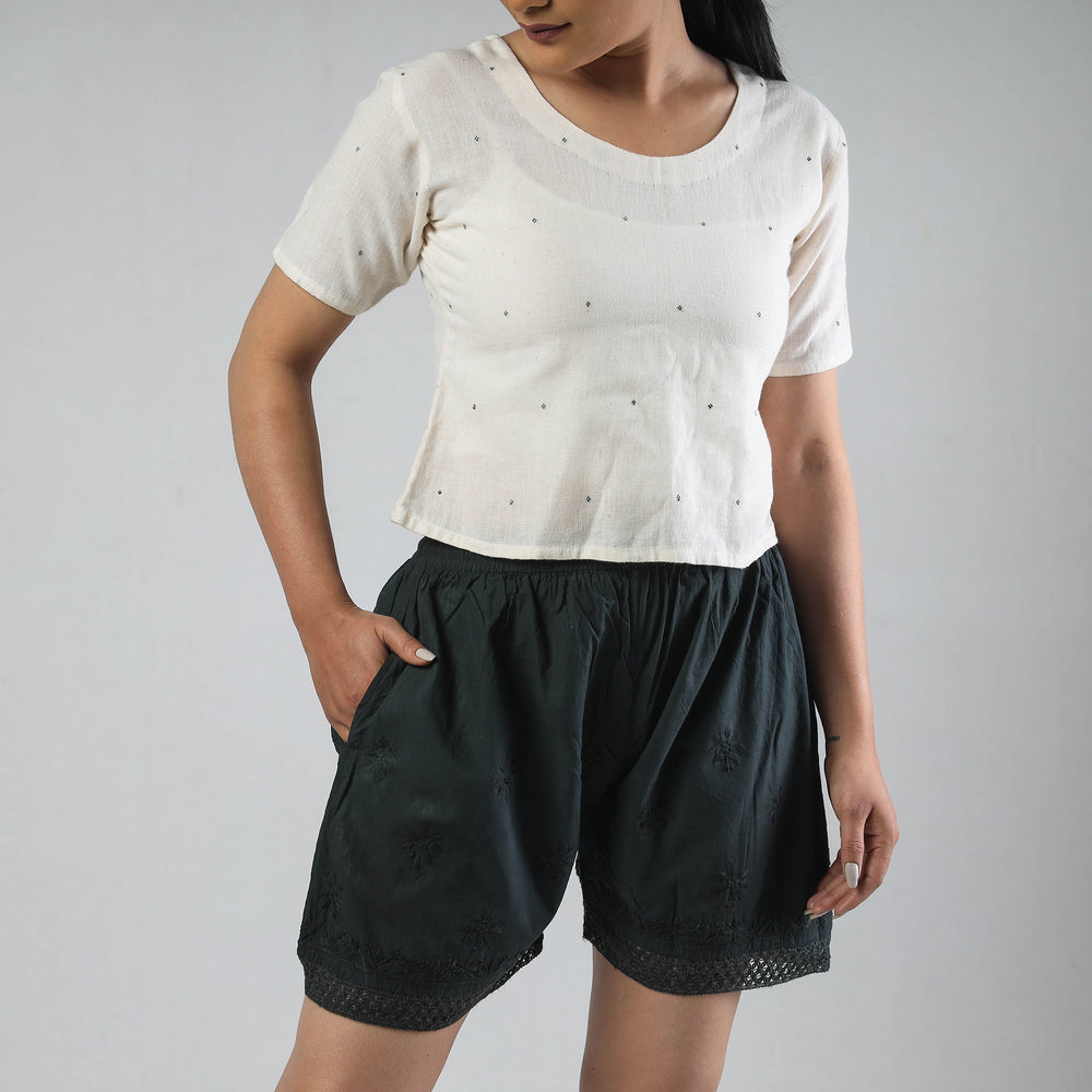 chikankari shorts