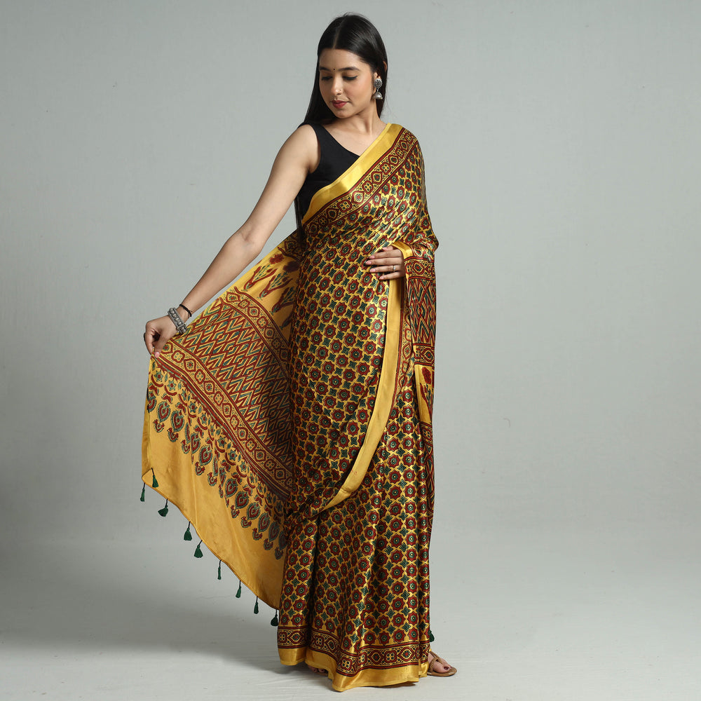 ajrakh saree