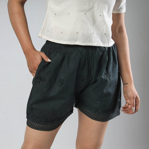 chikankari shorts