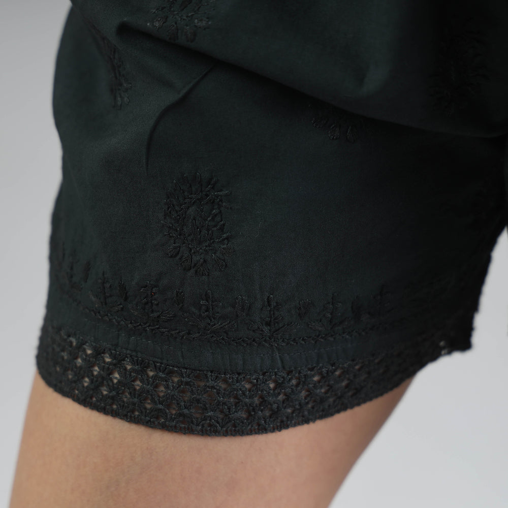 chikankari shorts