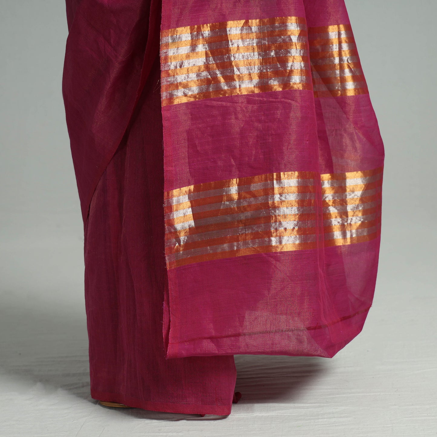 Pink - Traditional Venkatagiri Handloom Cotton Zari Saree 18