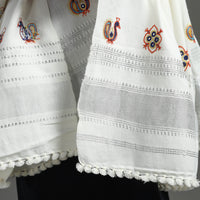 White - Kutch Ahir Hand Embroidery Woollen Shawl 40