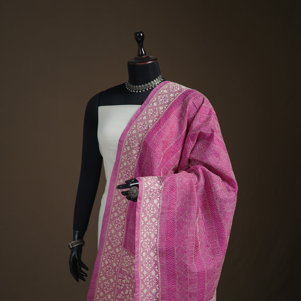 Tussar Silk Handloom Bolpur Kantha Hand Embroidered Dupatta 08