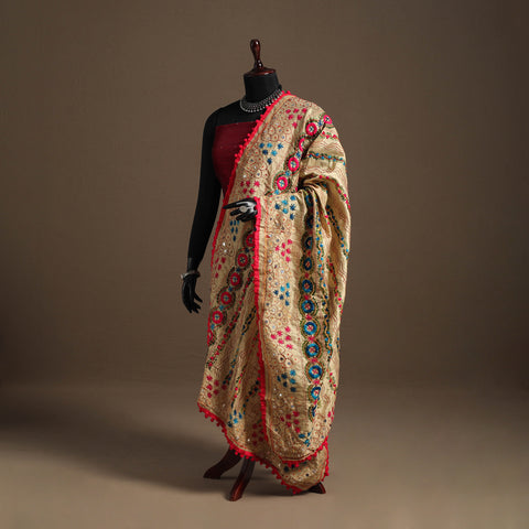 Red - chanderi silk hand embroidery phulkari dupatta 22