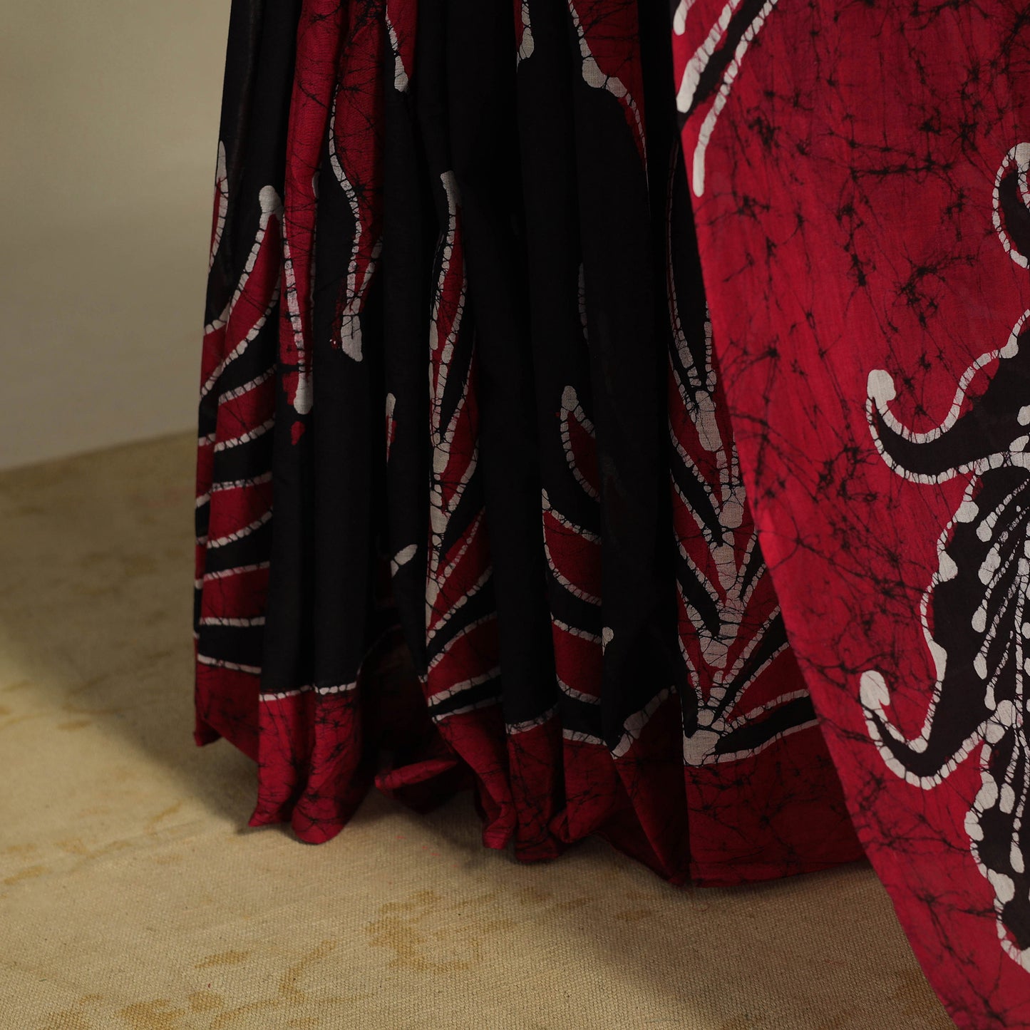 Pink - mul cotton hand batik saree 04 - handcrafted