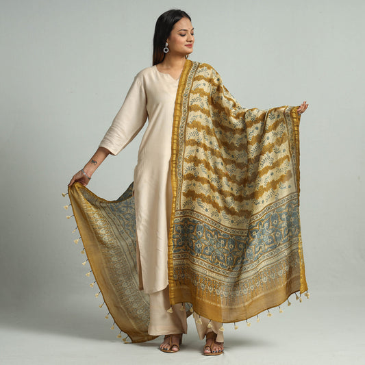 Ajrakh Dupatta