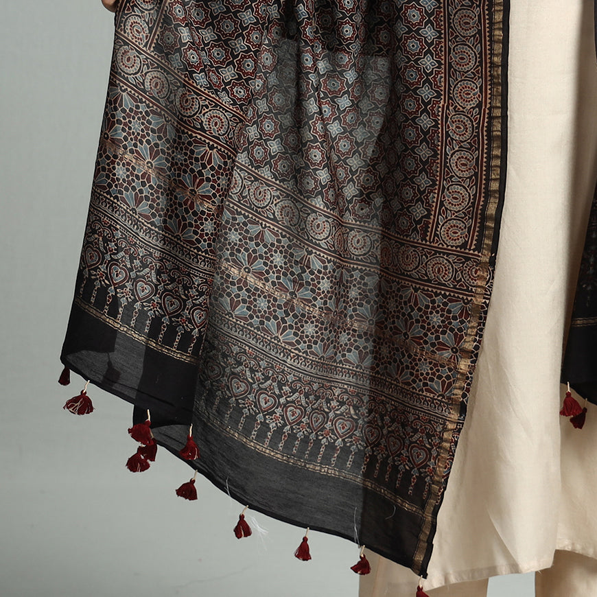 Ajrakh Dupatta