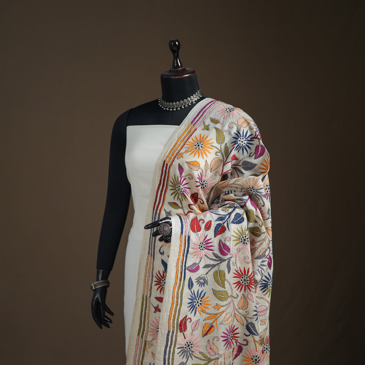 Tussar Silk Handloom Bolpur Kantha Hand Embroidered Dupatta 21