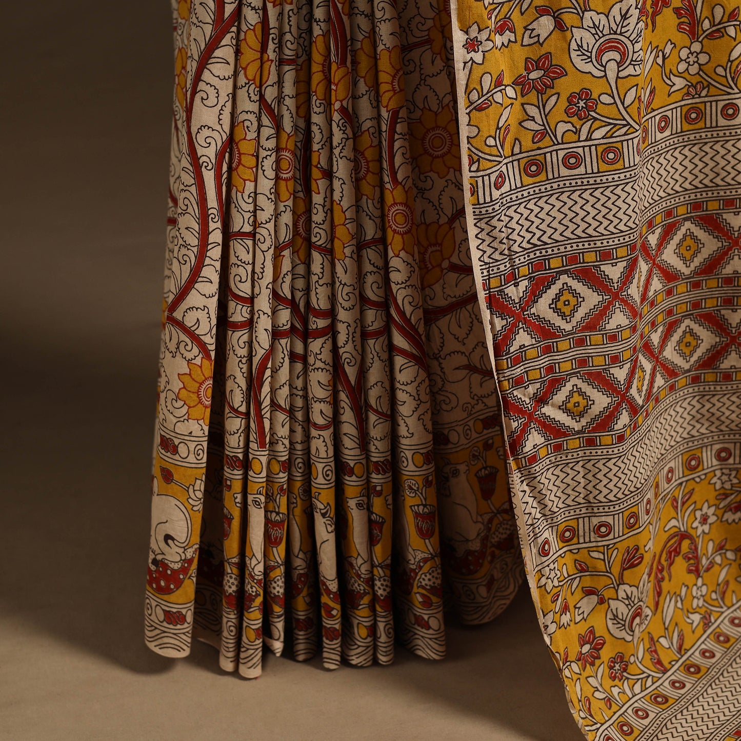 Yellow - printed cotton nellore kalamkari saree 12