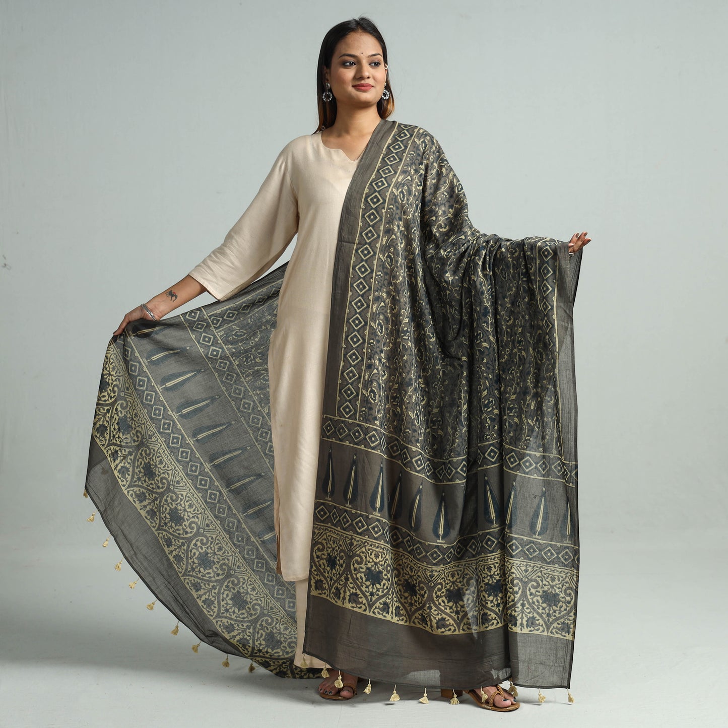 Ajrakh Dupatta