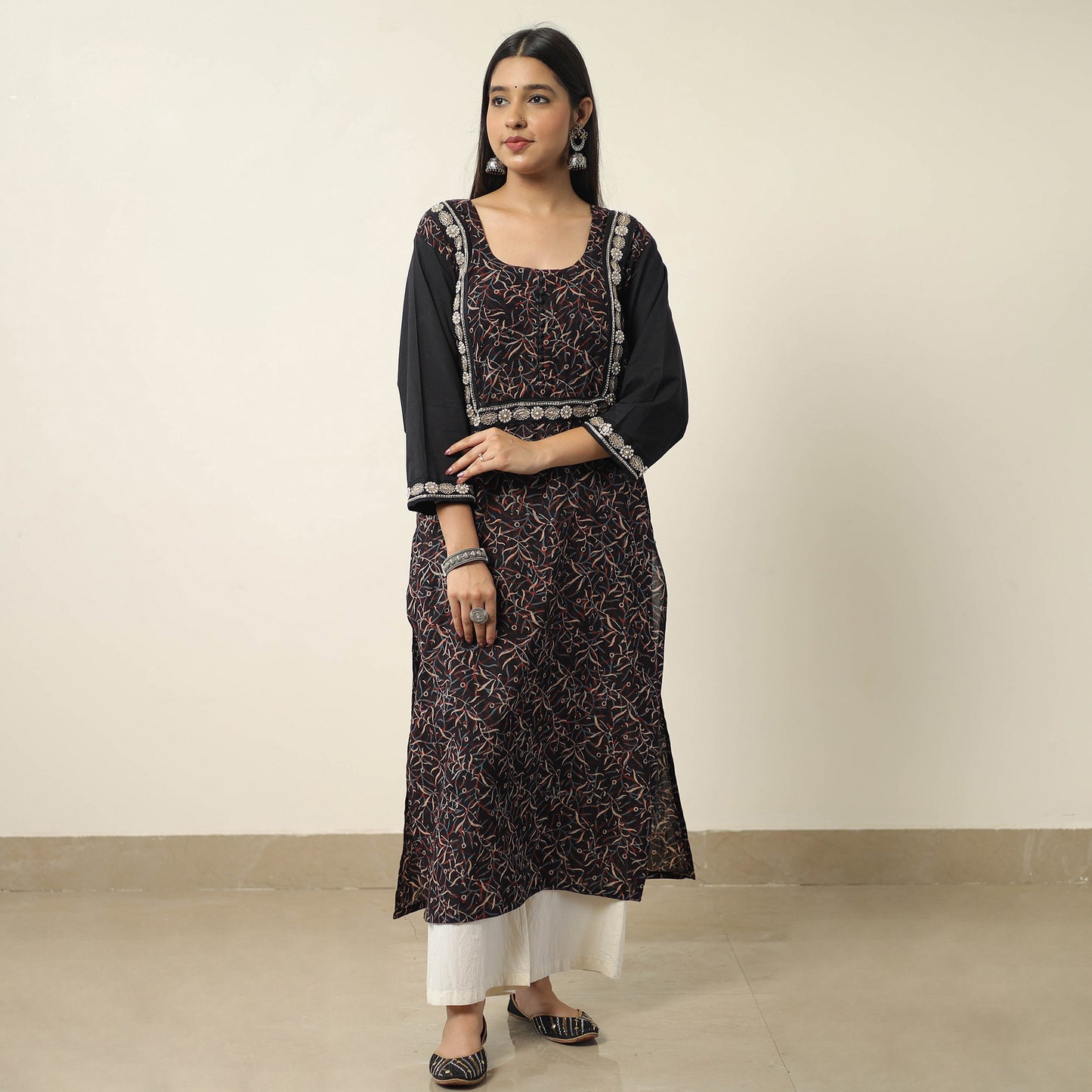 ajrakh embroidery kurta