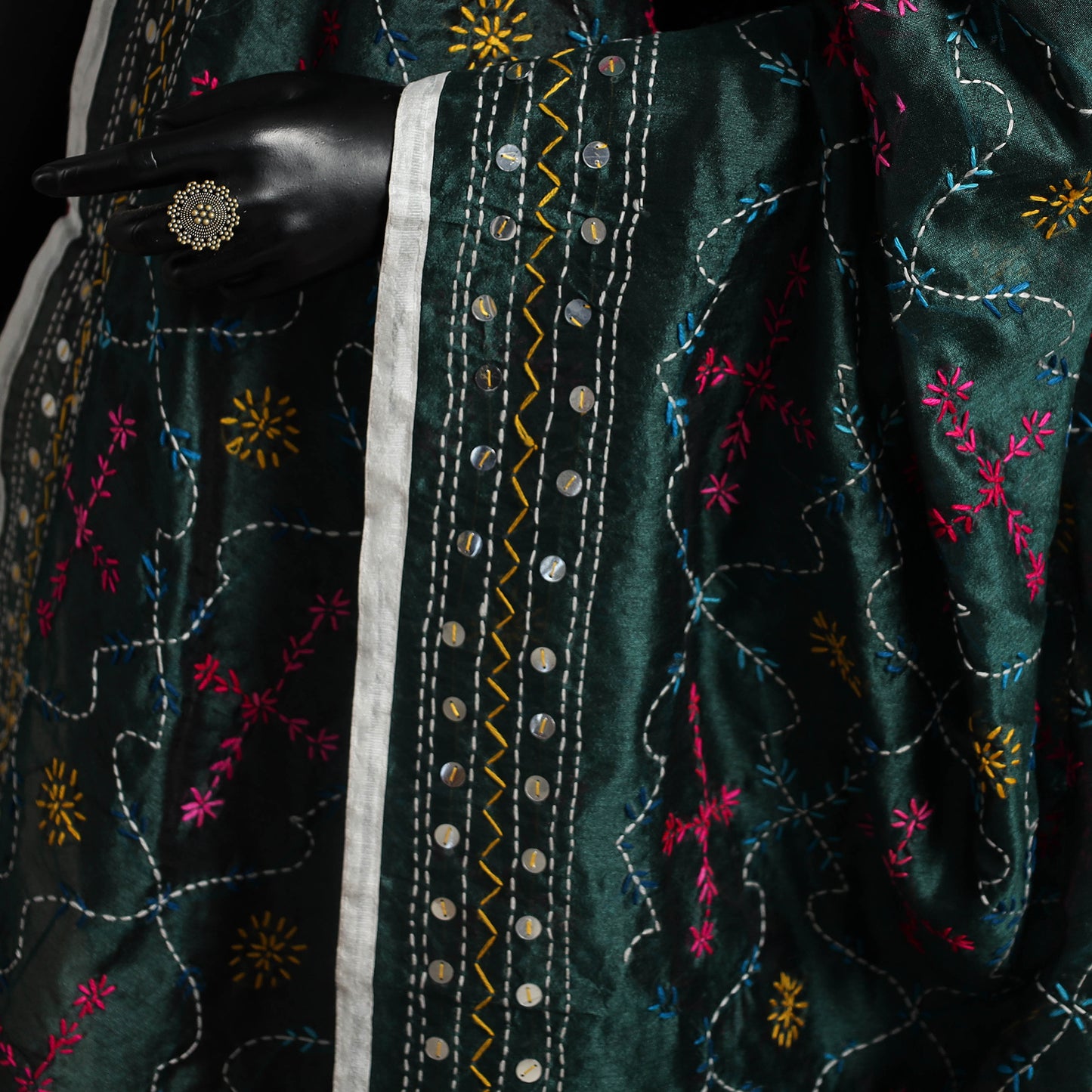 Green - chanderi silk hand embroidery phulkari dupatta 39