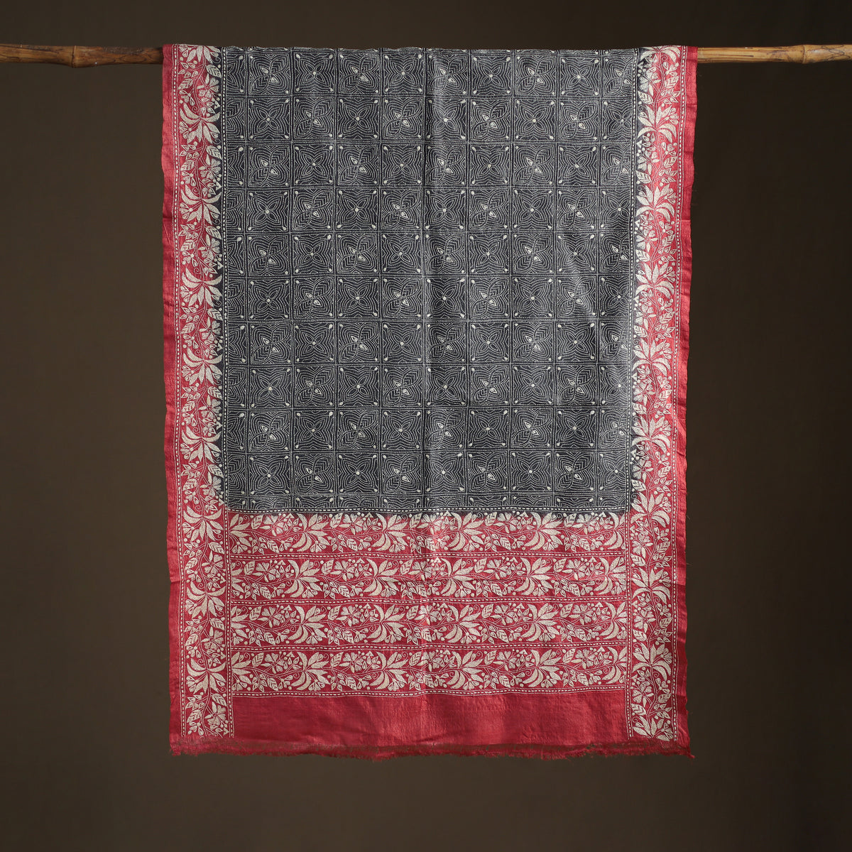 Tussar Silk Handloom Bolpur Kantha Hand Embroidered Dupatta 02