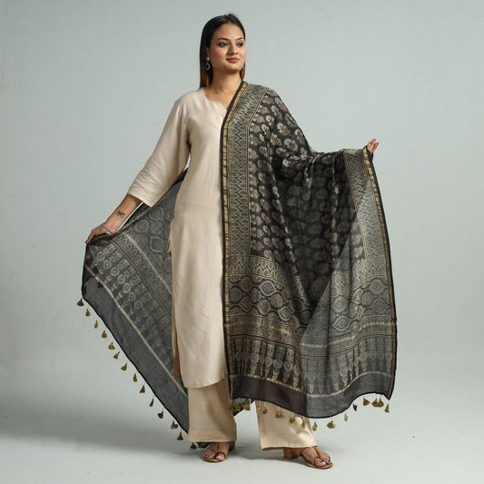 Ajrakh Dupatta