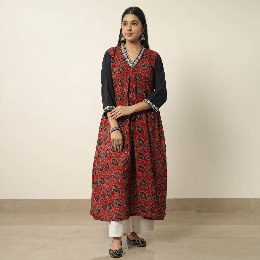 ajrakh embroidery kurta