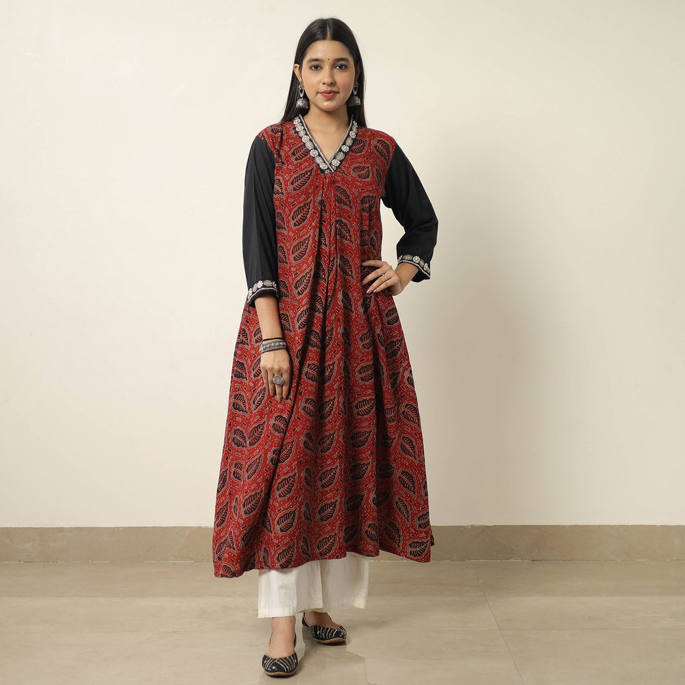 ajrakh embroidery kurta