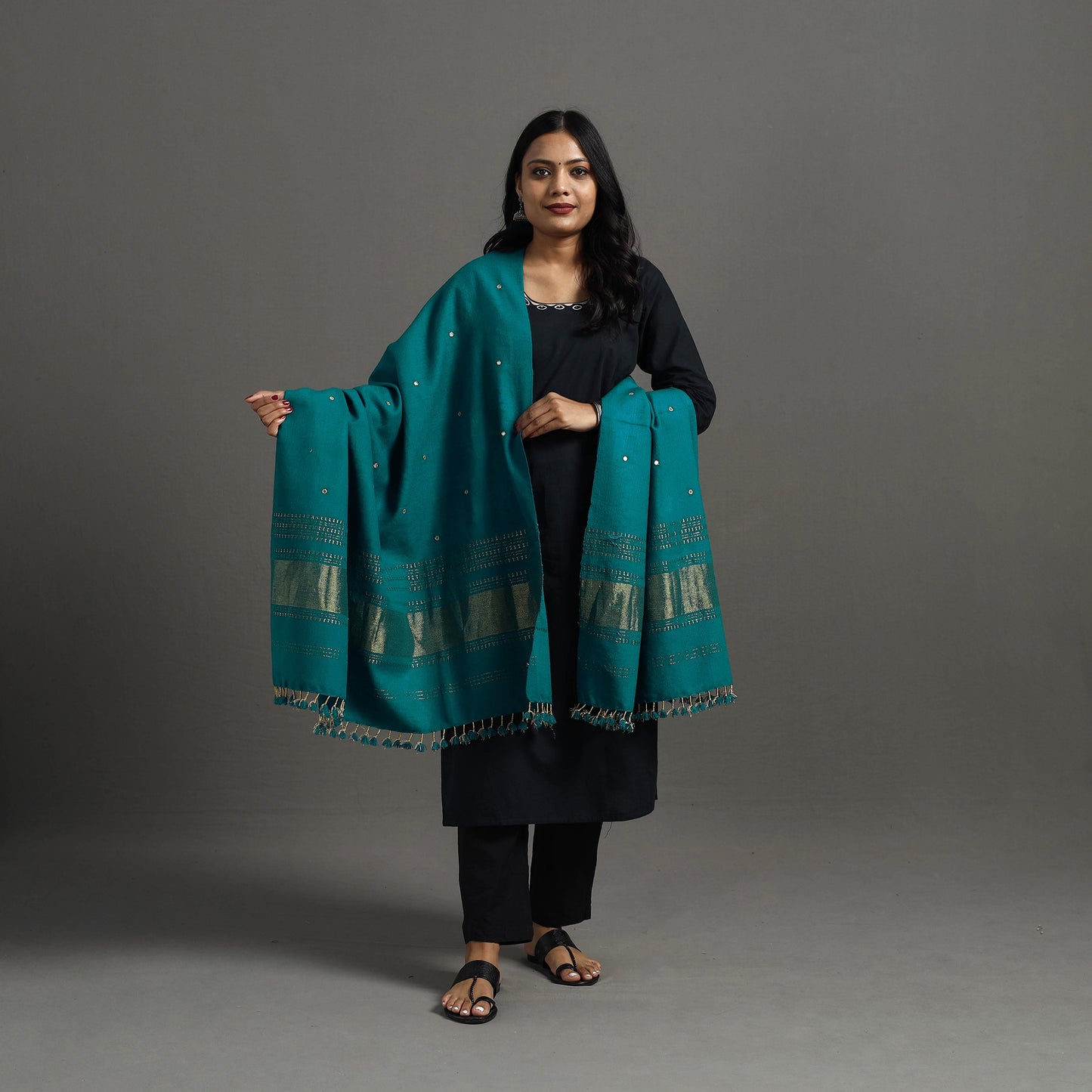 Green - Kutch Zari Hand Embroidery Mirror Work Woollen Shawl 135