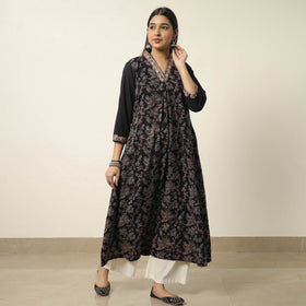 ajrakh embroidery kurta